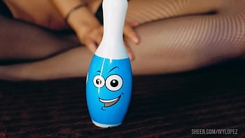 ASS FUCK WITH BOWLING PIN (Amateur, Anal, Farts, Gape, Teen, Gaping Asshole, Wet Pussy, Real Orgasm, Natural, Fetish)
