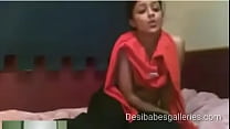 desi girl removing her clothes (desibabesgalleries.com)